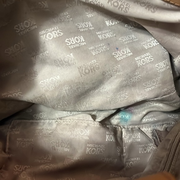 Michael Michael Kors Susannah Ladies Large Leather Tote Handbag - Picture 11 of 14